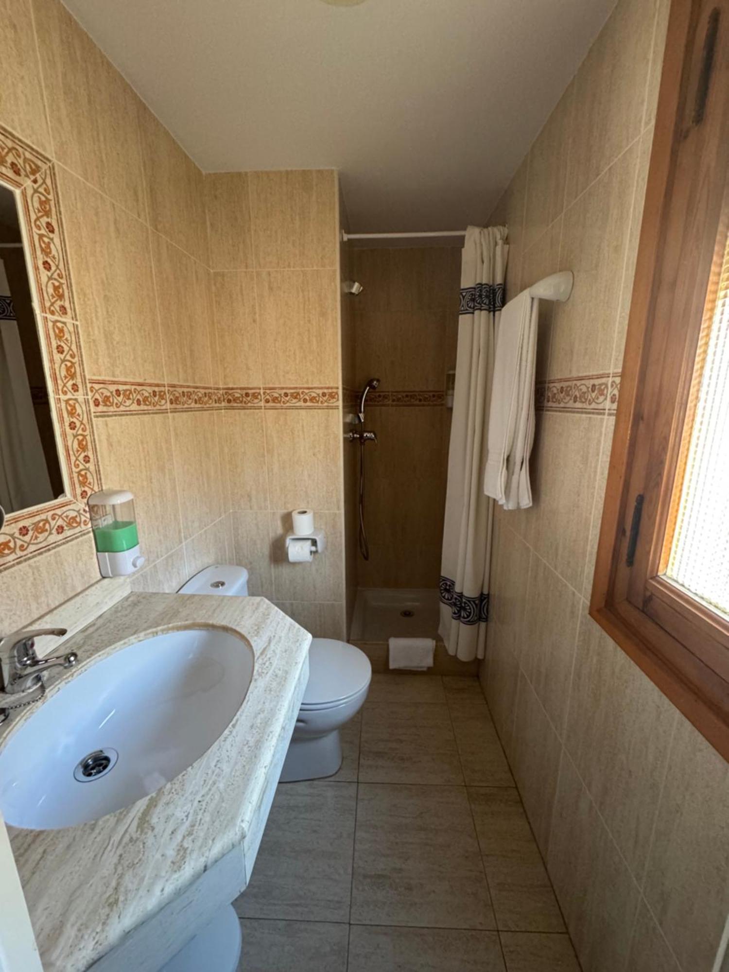 Hostal Joaquin Las Ventas con Pena Aguilera المظهر الخارجي الصورة